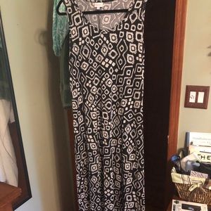 LuLaRoe Dani dress in black and cream size 3xL